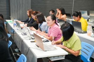 มรภ.เทพสตรี จัดอบรมออกแบบสื่อด้วย AI และอบรมการวัดและประเมินผล หวังช่วยเพิ่มศักยภาพให้แก่ครูผู้สอน