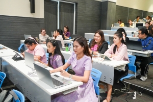 มรภ.เทพสตรี จัดอบรมออกแบบสื่อด้วย AI และอบรมการวัดและประเมินผล หวังช่วยเพิ่มศักยภาพให้แก่ครูผู้สอน