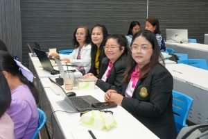 มรภ.เทพสตรี จัดอบรมออกแบบสื่อด้วย AI และอบรมการวัดและประเมินผล หวังช่วยเพิ่มศักยภาพให้แก่ครูผู้สอน