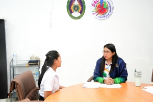 กองพัฒนานักศึกษาจัดประชุมคัดเลือกนักศึกษาเพื่อรับทุนการศึกษา ประเภททุนทำงานเพื่อหารายได้ระหว่างเรียน