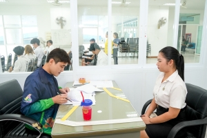 กองพัฒนานักศึกษาจัดประชุมคัดเลือกนักศึกษาเพื่อรับทุนการศึกษา ประเภททุนทำงานเพื่อหารายได้ระหว่างเรียน