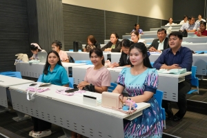 มรภ.เทพสตรี จัดโครงการอบรมพัฒนาทักษะการใช้สื่ออย่างมีประสิทธิภาพ และพิธีมอบสื่อนวัตกรรมทางการศึกษา
