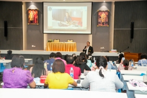 มรภ.เทพสตรี จัดโครงการอบรมพัฒนาทักษะการใช้สื่ออย่างมีประสิทธิภาพ และพิธีมอบสื่อนวัตกรรมทางการศึกษา