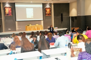 มรภ.เทพสตรี จัดโครงการอบรมพัฒนาทักษะการใช้สื่ออย่างมีประสิทธิภาพ และพิธีมอบสื่อนวัตกรรมทางการศึกษา