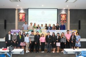 มรภ.เทพสตรี จัดโครงการอบรมพัฒนาทักษะการใช้สื่ออย่างมีประสิทธิภาพ และพิธีมอบสื่อนวัตกรรมทางการศึกษา