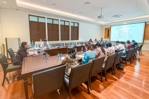 มรภ.เทพสตรี จัดประชุม คกก.ดำเนินโครงการเปิดการเรียนการสอนระดับปฐมวัย และประถมศึกษา รร.สาธิต มรภ.เทพสตรี ครั้งที่ 1/68