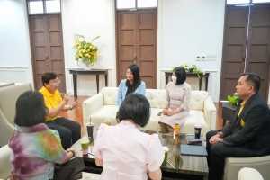 มรภ.เทพสตรี ให้การต้อนรับ คุณมัลลิกา จิระพันธุ์วาณิช สมาชิกสภาผู้แทนราษฎร ในโอกาสร่วมหารือแนวทางการทำงานเพื่อการพัฒนาท้องถิ่นร่วมกัน