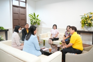 มรภ.เทพสตรี ให้การต้อนรับ คุณมัลลิกา จิระพันธุ์วาณิช สมาชิกสภาผู้แทนราษฎร ในโอกาสร่วมหารือแนวทางการทำงานเพื่อการพัฒนาท้องถิ่นร่วมกัน