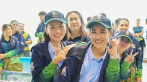 สโมสรเจ้าหน้าที่ - สโมสรข้าราชการและพนักงาน มรภ.เทพสตรี ร่วมการแข่งขันกีฬาบุคลากร มรภ.เขตภูมิศาสตร์ภาคกลาง ครั้งที่ 32 