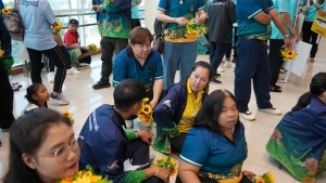สโมสรเจ้าหน้าที่ - สโมสรข้าราชการและพนักงาน มรภ.เทพสตรี ร่วมการแข่งขันกีฬาบุคลากร มรภ.เขตภูมิศาสตร์ภาคกลาง ครั้งที่ 32 