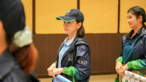 สโมสรเจ้าหน้าที่ - สโมสรข้าราชการและพนักงาน มรภ.เทพสตรี ร่วมการแข่งขันกีฬาบุคลากร มรภ.เขตภูมิศาสตร์ภาคกลาง ครั้งที่ 32 