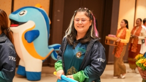 สโมสรเจ้าหน้าที่ - สโมสรข้าราชการและพนักงาน มรภ.เทพสตรี ร่วมการแข่งขันกีฬาบุคลากร มรภ.เขตภูมิศาสตร์ภาคกลาง ครั้งที่ 32 