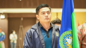 สโมสรเจ้าหน้าที่ - สโมสรข้าราชการและพนักงาน มรภ.เทพสตรี ร่วมการแข่งขันกีฬาบุคลากร มรภ.เขตภูมิศาสตร์ภาคกลาง ครั้งที่ 32 
