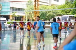 สโมสรเจ้าหน้าที่ - สโมสรข้าราชการและพนักงาน มรภ.เทพสตรี ร่วมการแข่งขันกีฬาบุคลากร มรภ.เขตภูมิศาสตร์ภาคกลาง ครั้งที่ 32 