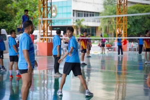 สโมสรเจ้าหน้าที่ - สโมสรข้าราชการและพนักงาน มรภ.เทพสตรี ร่วมการแข่งขันกีฬาบุคลากร มรภ.เขตภูมิศาสตร์ภาคกลาง ครั้งที่ 32 