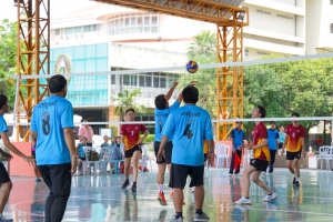 สโมสรเจ้าหน้าที่ - สโมสรข้าราชการและพนักงาน มรภ.เทพสตรี ร่วมการแข่งขันกีฬาบุคลากร มรภ.เขตภูมิศาสตร์ภาคกลาง ครั้งที่ 32 