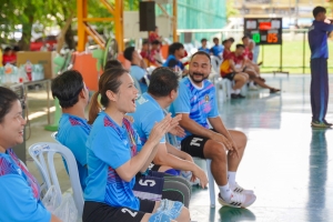 สโมสรเจ้าหน้าที่ - สโมสรข้าราชการและพนักงาน มรภ.เทพสตรี ร่วมการแข่งขันกีฬาบุคลากร มรภ.เขตภูมิศาสตร์ภาคกลาง ครั้งที่ 32 