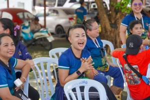 สโมสรเจ้าหน้าที่ - สโมสรข้าราชการและพนักงาน มรภ.เทพสตรี ร่วมการแข่งขันกีฬาบุคลากร มรภ.เขตภูมิศาสตร์ภาคกลาง ครั้งที่ 32 