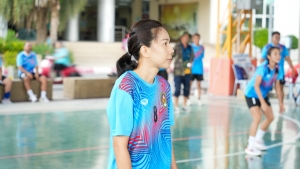 สโมสรเจ้าหน้าที่ - สโมสรข้าราชการและพนักงาน มรภ.เทพสตรี ร่วมการแข่งขันกีฬาบุคลากร มรภ.เขตภูมิศาสตร์ภาคกลาง ครั้งที่ 32 