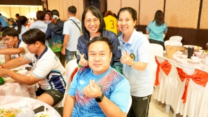สโมสรเจ้าหน้าที่ - สโมสรข้าราชการและพนักงาน มรภ.เทพสตรี ร่วมการแข่งขันกีฬาบุคลากร มรภ.เขตภูมิศาสตร์ภาคกลาง ครั้งที่ 32 