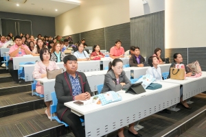 มรภ.เทพสตรี จัดพิธีมอบเกียรติบัตรโครงการอบรม  AI & English for Educational Leader: A Workshop for Effective Communication, โครงการออกแบบสื่อด้วย AI สำหรับครูผู้สอนนักเรียนระดับประถมศึกษาและปฐมวัย รุ่นที่ 2 และโครงการอบรมการวัดและประเมินผลการจัดการเรียนรู้สำหรับครูในศตวรรษที่ 21