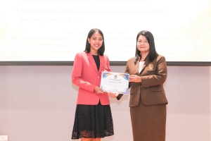 มรภ.เทพสตรี จัดพิธีมอบเกียรติบัตรโครงการอบรม  AI & English for Educational Leader: A Workshop for Effective Communication, โครงการออกแบบสื่อด้วย AI สำหรับครูผู้สอนนักเรียนระดับประถมศึกษาและปฐมวัย รุ่นที่ 2 และโครงการอบรมการวัดและประเมินผลการจัดการเรียนรู้สำหรับครูในศตวรรษที่ 21