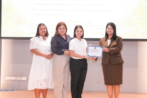มรภ.เทพสตรี จัดพิธีมอบเกียรติบัตรโครงการอบรม  AI & English for Educational Leader: A Workshop for Effective Communication, โครงการออกแบบสื่อด้วย AI สำหรับครูผู้สอนนักเรียนระดับประถมศึกษาและปฐมวัย รุ่นที่ 2 และโครงการอบรมการวัดและประเมินผลการจัดการเรียนรู้สำหรับครูในศตวรรษที่ 21