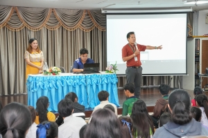 กองพัฒนานักศึกษาจัดประชุมชี้แจงการกู้ยืมฯ ประจำปีการศึกษา 2568 สำหรับนักศึกษากลุ่มผู้กู้รายใหม่และกลุ่มผู้กู้ยืมต่อเนื่อง (กรณีไม่เคยทำสัญญากับมหาวิทยาลัย)
