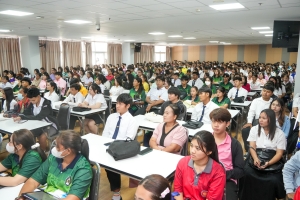 กองพัฒนานักศึกษาจัดประชุมชี้แจงการกู้ยืมฯ ประจำปีการศึกษา 2568 สำหรับนักศึกษากลุ่มผู้กู้รายใหม่และกลุ่มผู้กู้ยืมต่อเนื่อง (กรณีไม่เคยทำสัญญากับมหาวิทยาลัย)