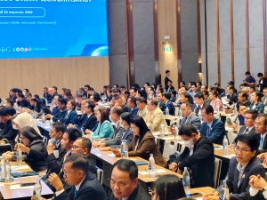 อธิการบดี ในฐานะประธาน อ.ก.ค.ศ. เขตพื้นที่การศึกษาประถมศึกษาลพบุรี เขต 2 ร่วมการประชุมสัมมนาเพื่อเสริมสร้างความรู้ความเข้าใจเกี่ยวกับการดำเนินงานของ อ.ก.ค.ศ. เขตพื้นที่การศึกษา