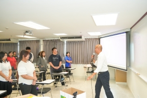 สาขาวิชาภาษาอังกฤษ ศศ.บ. จัดอบรมปรับพื้นฐานนักศึกษาปี 1