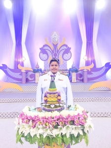 ผู้แทนผู้บริหาร คณาจารย์ บุคลากร นักเรียน และนักศึกษา มรภ.เทพสตรี บันทึกเทปโทรทัศน์ถวายพระพรชัยมงคล สมเด็จพระนางเจ้าฯ พระบรมราชินี