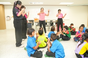 มรภ.เทพสตรี จัดโครงการค่ายกิจกรรม Play and Learn เพลิน ๆ กับ TRU ให้นักเรียนระดับชั้นประถมศึกษา