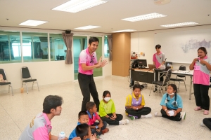 มรภ.เทพสตรี จัดโครงการค่ายกิจกรรม Play and Learn เพลิน ๆ กับ TRU ให้นักเรียนระดับชั้นประถมศึกษา