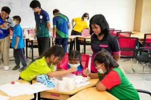 มรภ.เทพสตรี จัดโครงการค่ายกิจกรรม Play and Learn เพลิน ๆ กับ TRU ให้นักเรียนระดับชั้นประถมศึกษา