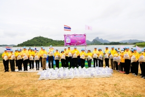 มรภ.เทพสตรี ร่วมกิจกรรมจิตอาสาพัฒนาเนื่องในวันเฉลิมพระชนมพรรษา สมเด็จพระนางเจ้าฯ พระบรมราชินี