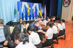 คณะครุศาสตร์ จัดพิธีฝากตัวเป็นศิษย์ รับขวัญนักศึกษาสายครู มรภ.เทพสตรี และปฐมนิเทศ นศ. คณะครุศาสตร์
