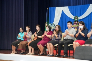 คณะครุศาสตร์ จัดพิธีฝากตัวเป็นศิษย์ รับขวัญนักศึกษาสายครู มรภ.เทพสตรี และปฐมนิเทศ นศ. คณะครุศาสตร์