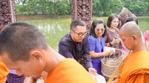อธิการบดี มรภ.เทพสตรี นำ คกก.อำนวยการ และบุคลากร ร่วมพิธีเปิดโครงการ 1 อำเภอ 1 ลานสร้างสรรค์ จ.ลพบุรี ประจำปีงบประมาณ พ.ศ. 2568 