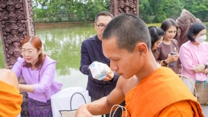 อธิการบดี มรภ.เทพสตรี นำ คกก.อำนวยการ และบุคลากร ร่วมพิธีเปิดโครงการ 1 อำเภอ 1 ลานสร้างสรรค์ จ.ลพบุรี ประจำปีงบประมาณ พ.ศ. 2568 