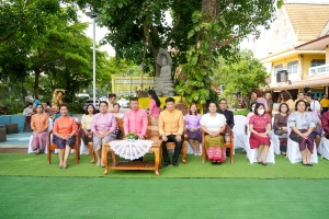 อธิการบดี มรภ.เทพสตรี นำ คกก.อำนวยการ และบุคลากร ร่วมพิธีเปิดโครงการ 1 อำเภอ 1 ลานสร้างสรรค์ จ.ลพบุรี ประจำปีงบประมาณ พ.ศ. 2568 