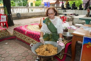 อธิการบดี มรภ.เทพสตรี นำ คกก.อำนวยการ และบุคลากร ร่วมพิธีเปิดโครงการ 1 อำเภอ 1 ลานสร้างสรรค์ จ.ลพบุรี ประจำปีงบประมาณ พ.ศ. 2568 