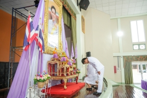 อธิการบดี มรภ.เทพสตรี นำคณะผู้บริหาร คณาจารย์ บุคลากร และนักศึกษา ร่วมพิธีถวายพระพรชัยมงคล เนื่องในโอกาสวันเฉลิมพระชนมพรรษา สมเด็จพระนางเจ้าฯ พระบรมราชินี