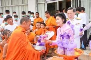 มรภ.เทพสตรี ร่วมพิธีวันเฉลิมพระชนมพรรษาสมเด็จพระนางเจ้าฯ พระบรมราชินี