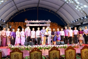 มรภ.เทพสตรี ร่วมกิจกรรมเทิดทูนสถาบัน สร้างสรรค์วิถีไทย ร่วมใจเข้าวังฟังธรรม ครั้งที่ 3 เนื่องในโอกาสวันเฉลิมพระชนมพรรษา สมเด็จพระนางเจ้าฯ พระบรมราชินี