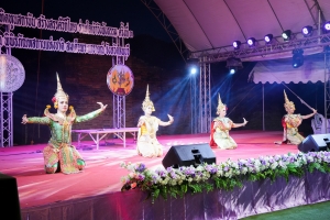 มรภ.เทพสตรี ร่วมกิจกรรมเทิดทูนสถาบัน สร้างสรรค์วิถีไทย ร่วมใจเข้าวังฟังธรรม ครั้งที่ 3 เนื่องในโอกาสวันเฉลิมพระชนมพรรษา สมเด็จพระนางเจ้าฯ พระบรมราชินี