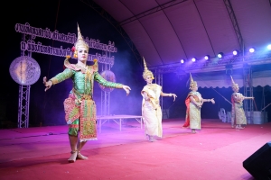 มรภ.เทพสตรี ร่วมกิจกรรมเทิดทูนสถาบัน สร้างสรรค์วิถีไทย ร่วมใจเข้าวังฟังธรรม ครั้งที่ 3 เนื่องในโอกาสวันเฉลิมพระชนมพรรษา สมเด็จพระนางเจ้าฯ พระบรมราชินี
