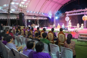 มรภ.เทพสตรี ร่วมกิจกรรมเทิดทูนสถาบัน สร้างสรรค์วิถีไทย ร่วมใจเข้าวังฟังธรรม ครั้งที่ 3 เนื่องในโอกาสวันเฉลิมพระชนมพรรษา สมเด็จพระนางเจ้าฯ พระบรมราชินี