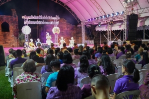 มรภ.เทพสตรี ร่วมกิจกรรมเทิดทูนสถาบัน สร้างสรรค์วิถีไทย ร่วมใจเข้าวังฟังธรรม ครั้งที่ 3 เนื่องในโอกาสวันเฉลิมพระชนมพรรษา สมเด็จพระนางเจ้าฯ พระบรมราชินี