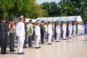 มรภ.เทพสตรี ร่วมพิธีวางพวงมาลาถวายราชสักการะวันคล้ายวันสวรรคต พระบาทสมเด็จพระปรเมนทรมหาอานันทมหิดล พระอัฐมรามาธิบดินทร